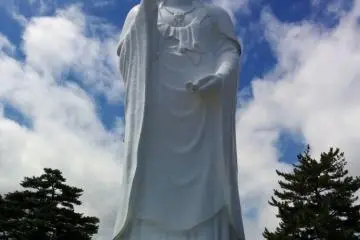 <p>The Sendai Kannon&nbsp;is one of the Top 10 highest mountains in Japan</p>