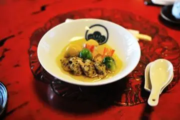 <p>Another dish...I soon forgot about taking photos and focused on eating! It seldom happens to me, these dishes were THAT good!</p>