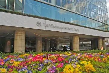 <p>The main entrance to The Yokohama Bay Hotel Tokyu</p>