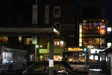 드디어 JR 가마쿠라 역에 도착하셨습니다. JR 후쿠이 역에서 약 3.5시간 걸린다