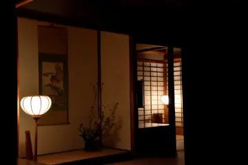 <p>Dimly lit rooms of Yokokan</p>