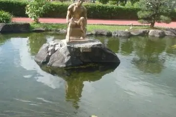 Gallery image