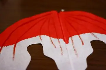 <p>My attempt at painting the tail</p>