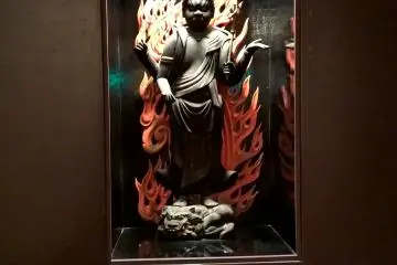 <p>A very impressive Sri Lankan, deity</p>