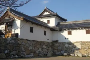 <p>A number of the castle's outbuildings have also been reconstructed and host interesting displays</p>