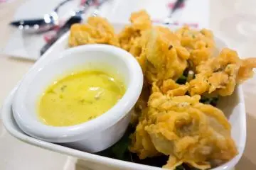 Battered Mushrooms with honey garlic dip