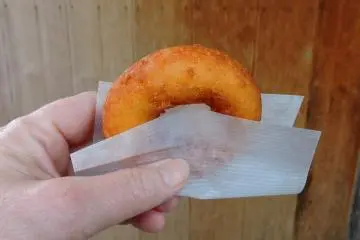 <p>Tofu donuts are popular at the moment. I can definitely recommend them!</p>