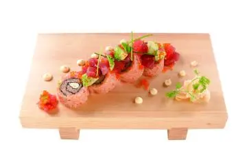 <p>Sushi roll</p>