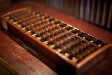 <p>Un boulier traditionnel au Mus&eacute;e Folklorique Hakata Machiya</p>