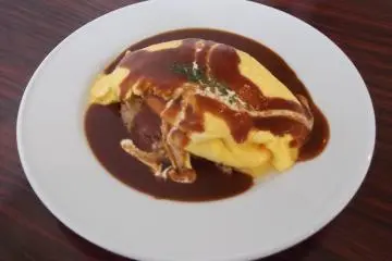 <p>Omelet nasi goreng</p>