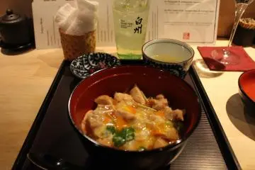 <p>Goes well with a sake or wine</p>