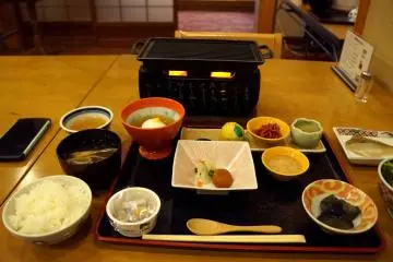 <p>아침식사</p>