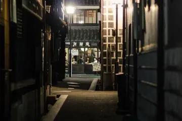 <p>If you look around, you can find a few places that are still open to enjoy dinner and nice conversation. Not a bad way to end an evening!</p>