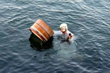 <p>This diver came up with a small sea urchin</p>