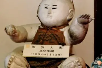 <p>Hina doll from the early 1800s</p>