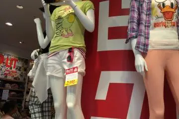 <p>Uniqlo&nbsp;and Bic camera collaboration shop.</p>