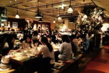 <p>Brooklyn Parlor/ Marui Annex B1&nbsp; Open Weekday:11:30am-11:30pm&nbsp;Holiday 11:30am～11:00pm</p>