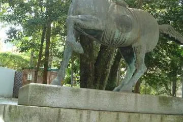 Horse statue