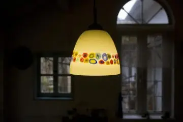 Detil yang penuh warna