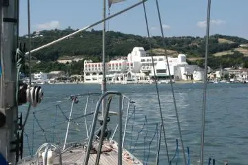 cruising off Ushimado, facing hotel Limani