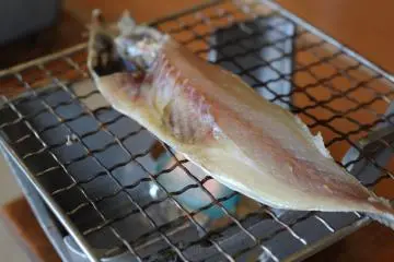Grilling seafood for breakfast