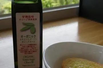 Minyak zaitun organik dan berbagai produk asli Olive Garden