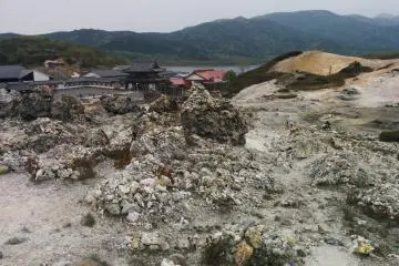 <p>Looking back towards the entrance</p>