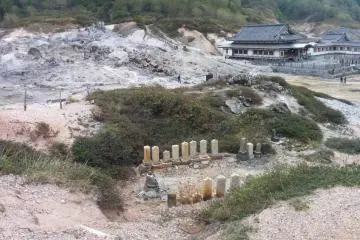 <p>Another view of Osorezan with the main temple in the background</p>