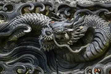 <p>Decorative roof tile</p>