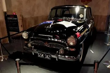 <p>One more retro-car &ndash; Toyopet&nbsp;Crown 1957&nbsp;</p>