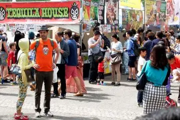 All the food stalls have huge advertising to show what kind of food they offer and how much the cost is for each meal.&nbsp;