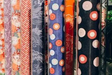 <p>The pillars of textile patterns in the traditional Kyo-yuzen style</p>