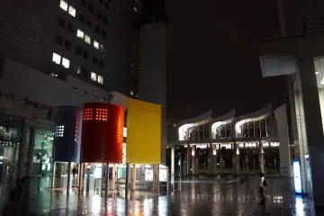 <p>우메다 스카이 빌딩, 신우메다 시티</p>