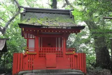 Minamishingusha (Photo: Mark Buckton)