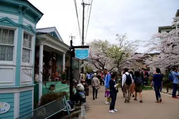 <p>테츠가쿠노미치 주변 가게</p>