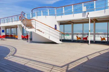 <p>With almost 2000 people onboard there's still plenty of space to yourself</p>