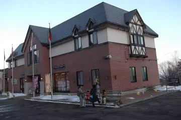 Gallery image