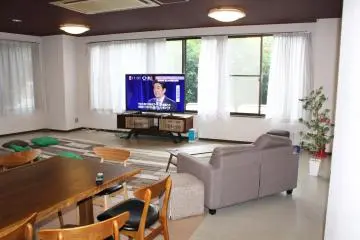<p>The lounge also has a TV area</p>