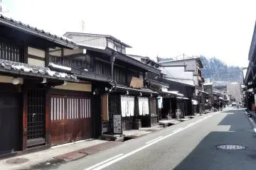 <p>เมืองเก่าทะคะยะมะ</p>