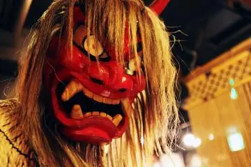 Photo:  208 [namahage] – <a href="https://www.flickr.com/photos/evanblaser/5984609654/in/photolist-a7QFX5-7zn6yW-5WG8WL-mMCzPe-mMCyot-5RWcnG-bEyp8M-jBrviQ-5wnS2W-fvf8Vn-afigQB-nQLAy-2ASm8t-afijkK-afmVim-7uyhXD-afmUML-afiii2-afm5WQ-afiiZH-QQKP6-afm6EE-LzFSP-dXgdT-ykNii6-4r8LSH-4r8Lk4-6Tvgkx-iC2dyu-5CiTf3-4rcSBJ-4rcTrL-4rcUSW-6pi83X-4rcWpJ-4r8MCV-4r8QWX-4rcRM3-4JajfP-4rcVxf-4r8RQH-4r8M8P-4r8NC2-4r8PYx-4r8MPn-4r8P1n-4r8RHe-4rcTbY-4r8Pqg-4rcUo3" target="_blank" rel="noreferrer noopener nofollow">Evan Blaser</a> / <a href="https://creativecommons.org/licenses/by/2.0/" target="_blank" rel="noreferrer noopener nofollow">CC BY 2.0</a>