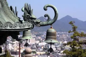 <p>More interesting detail within the grounds of the shrine</p>