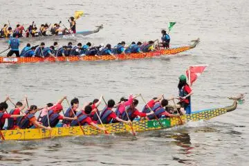 <p>ในขณะนี้สมาคมการแข่งขันเรือมังกรนานาชาติของโยโกฮามา เป็นเจ้าของเรือ 9 ลำที่ใช้ในการแข่งขัน</p>