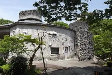 Gallery image