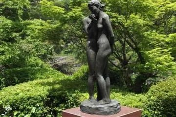 More sculptures in the grounds