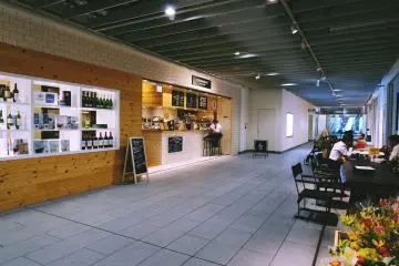 <p>The Ark Kitchen is where The 3rd Burger is located​</p>