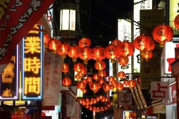 <p>Chinese lanterns help make the atmosphere extra magical</p>