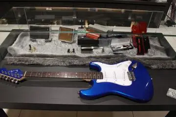 <p>Gana a lo grande y ll&eacute;vate esta guitarra</p>