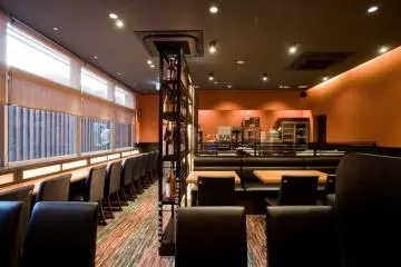 Restaurant Aso-Shokai is located on the 1st floor of Hotel Mystays Fukuoka Tenjin-Minami.