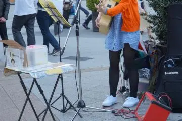 <p>Street performer by the JR Akihabara Station. She had a very nice voice</p>