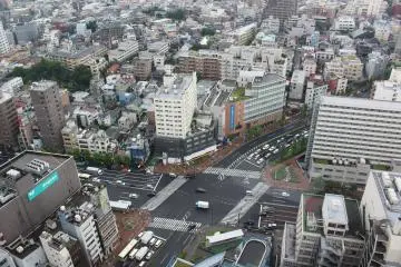 <p>Looking down on the streets from up high</p>